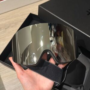 Tom Ford interchangeable ski goggle